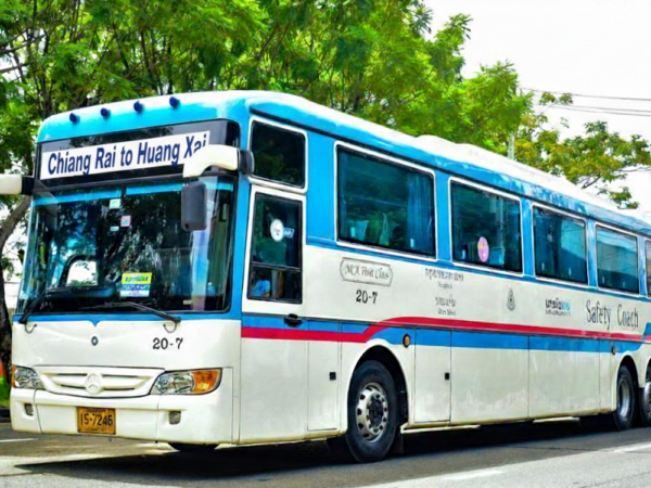 Quick Bus Trip: Chiang Rai to Huay Xai