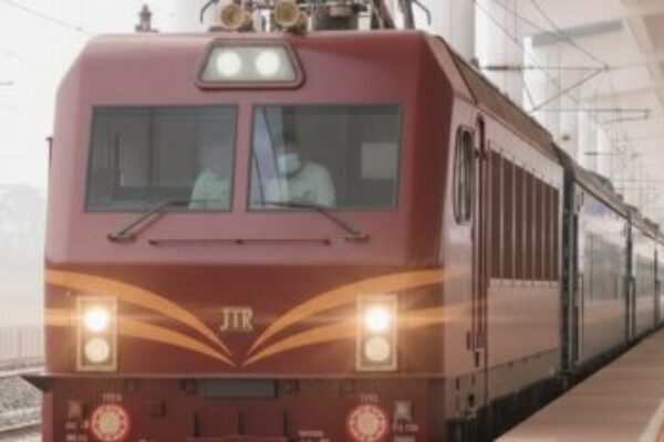 Travel from Vientiane to Chiang Rai Train